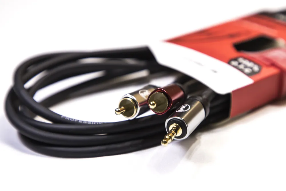 Аудио кабель MUZKABEL EYC051 - 1 метр, MINI JACK (3.5) - 2RCA