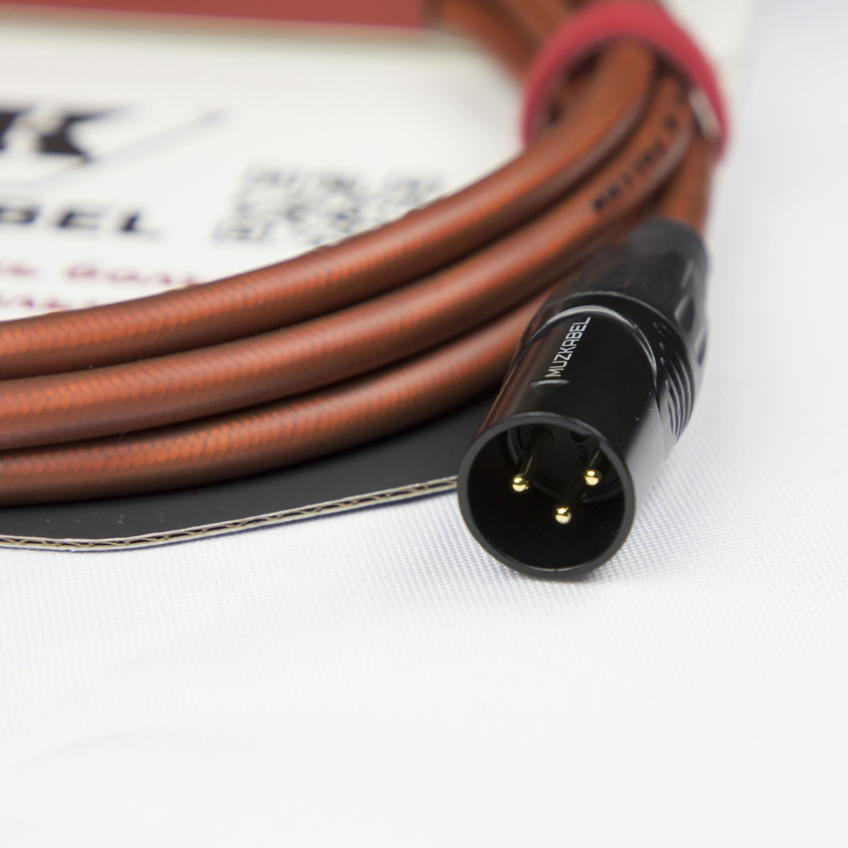 MUZKABEL XLR (папа)