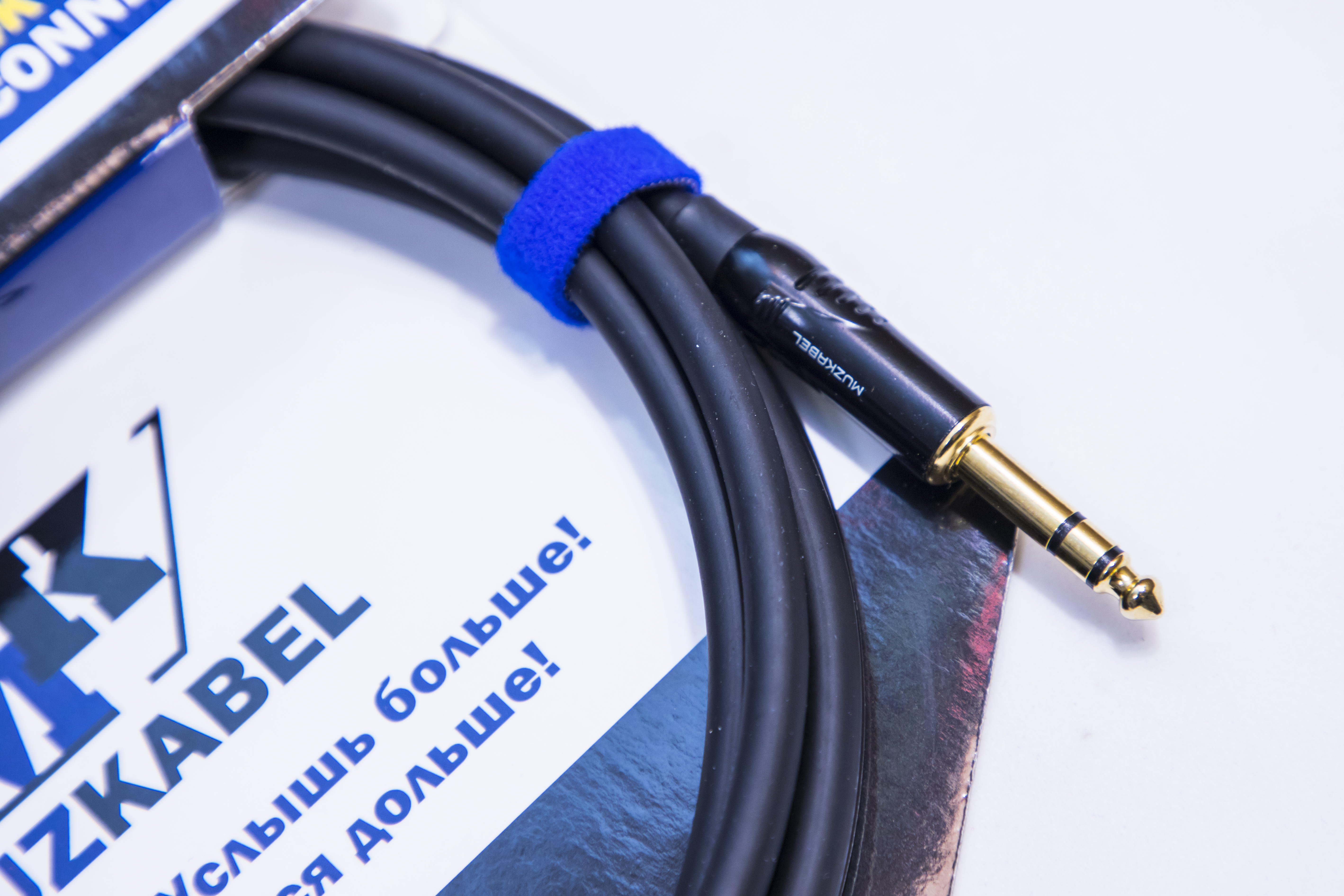 Аудио кабель MUZKABEL BFJMK1B - 1 метр, XLR (мама) - JACK (стерео)
